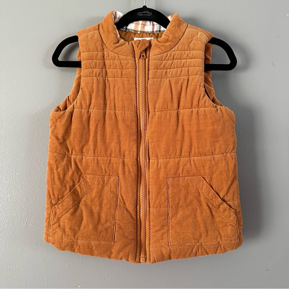 Tahari Kids Zip‎ Up Corduroy Puffer Vest | Camel Brown